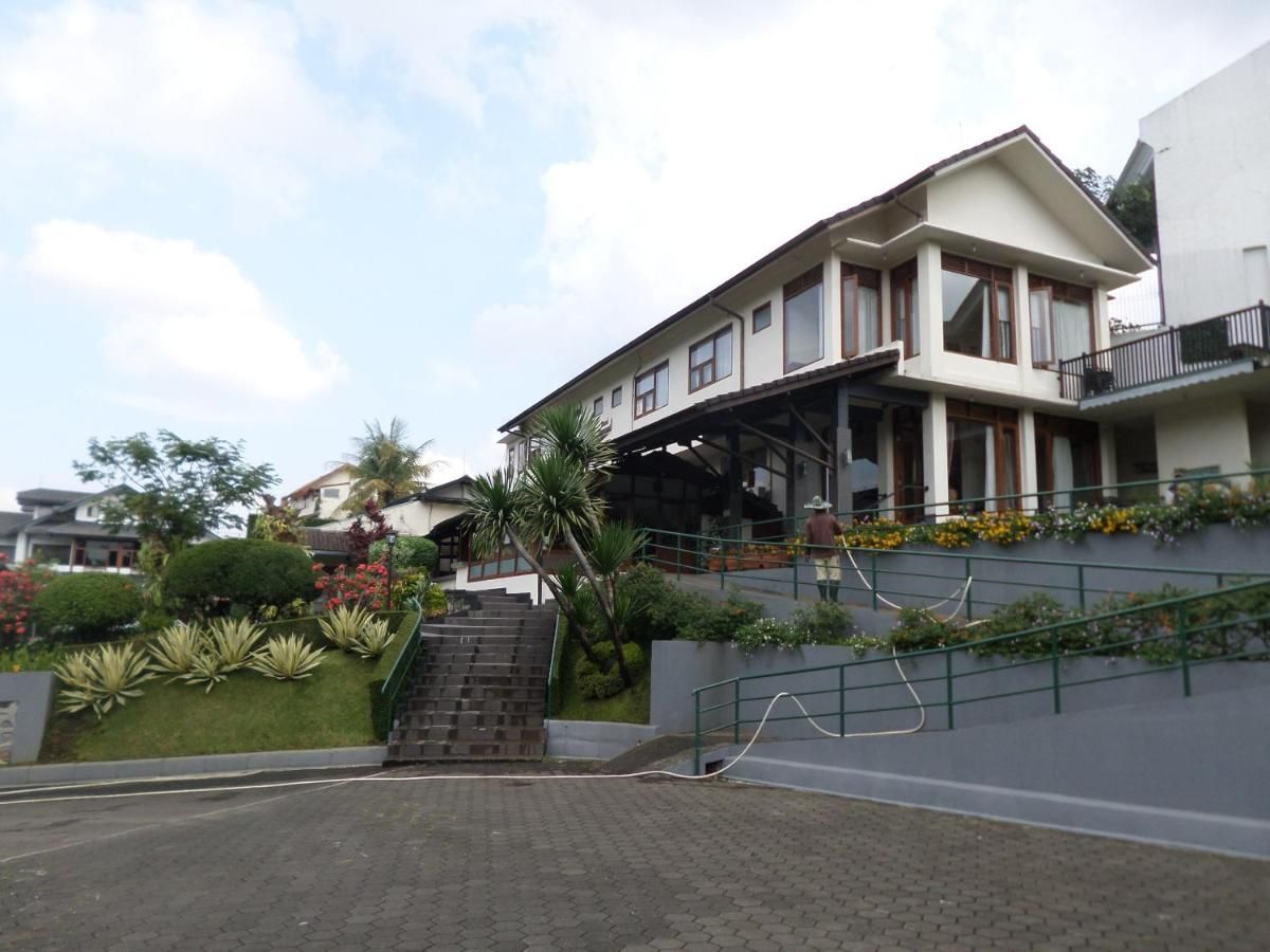 Samami Garden 84 147 Bandung Hotel Deals Reviews