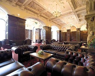 Stoke Rochford Hall - Grantham - Area lounge