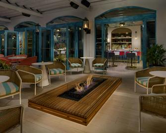 Ac Hotel St Petersburg Downtown - St. Petersburg - Binnenhof