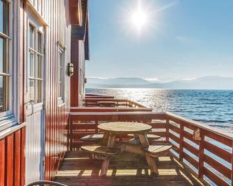 6 person holiday home in Brekstad-By Traum - Brekstad - Balcón