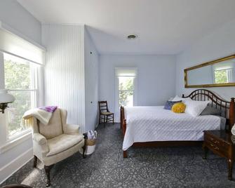 The Duff St. Farmhouse at Kenyon College - Gambier - Habitación