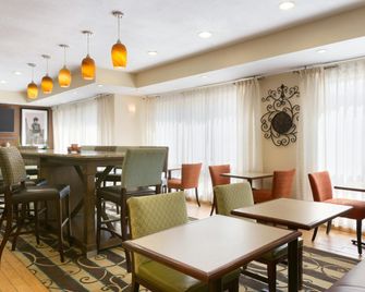 Hampton Inn Zanesville - Zanesville - Restaurace
