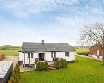 6 Person Holiday Home in Christiansfeld - Christiansfeld