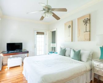 Savannah Rose Cottage by Lucky Savannah - Savannah - Bedroom