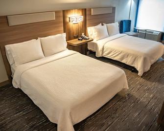 Holiday Inn Express Hotel & Suites West Chester, An IHG Hotel - West Chester - Camera da letto