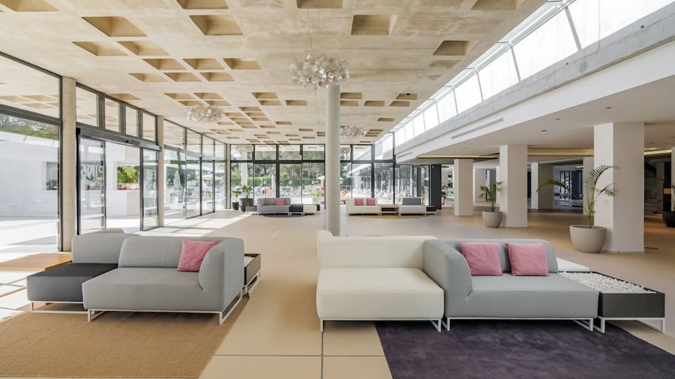 Els Pins Resort & Spa - Emar Hotels