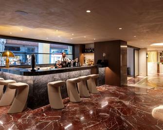 Astor Hotel - אתונה - בר
