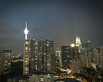 The Robertson by Urban Suites - Kuala Lumpur - Balcony