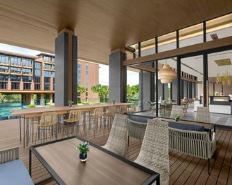 Courtyard by Marriott Bangkok Suvarnabhumi Airport - Racha Thewa - Salónek