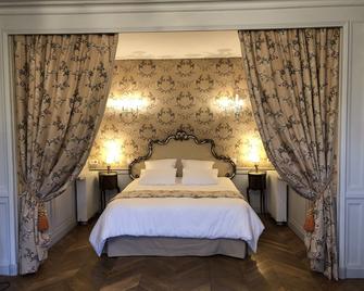 Castel Saint-Léonard - Falaise - Chambre