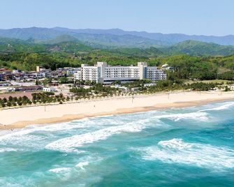 Ocean2youresort Sokchoseorakbeach Hotel&condo - Sokcho - Strand