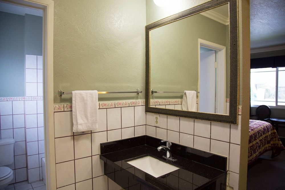 Sahara Motel - Anaheim - Baño