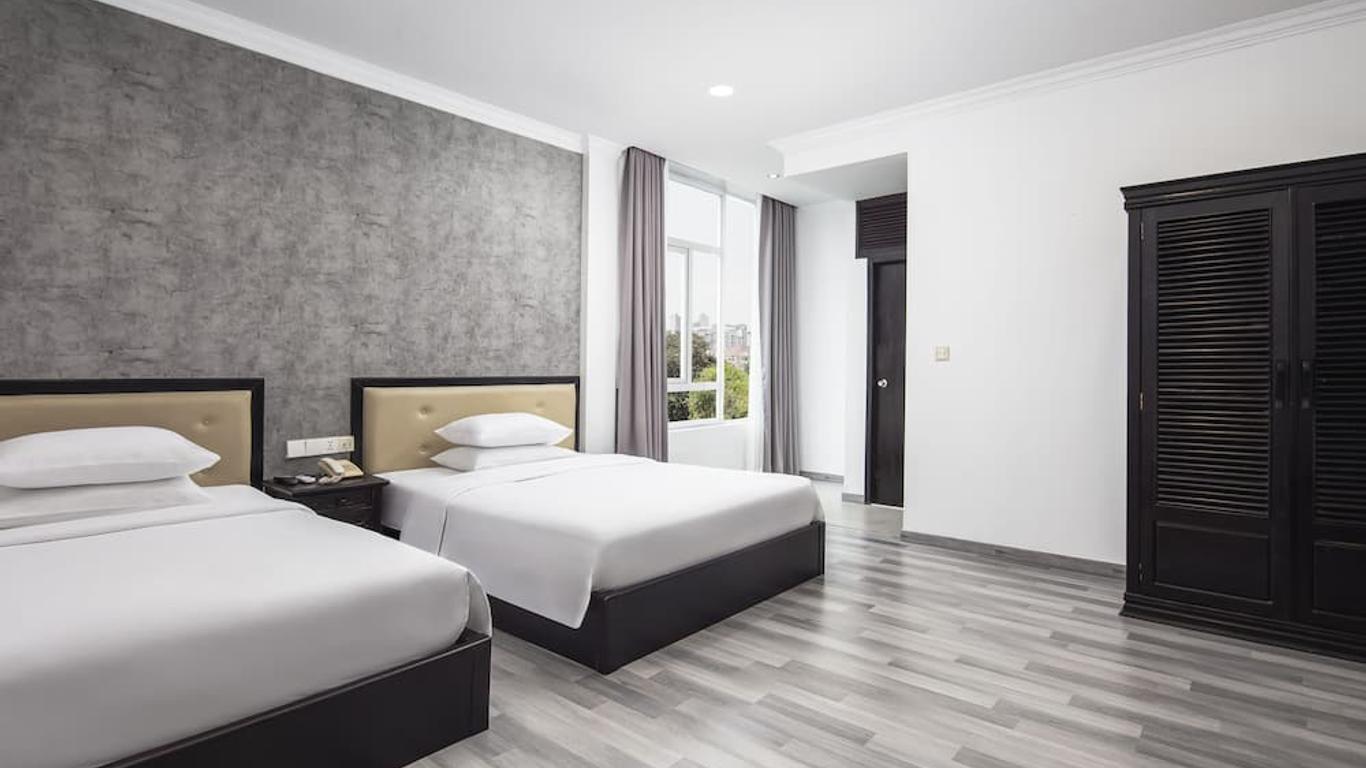 King Grand Boutique Hotel