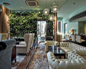 Hotel Continental - ברנו - טרקלין