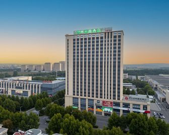 Greentree Inn Weifang An'qiu Bus Station Heping East Road Hotel - Weifang - Building