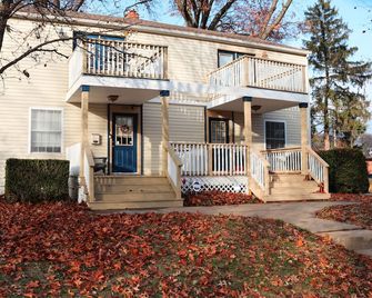 Cozy Brookside Home in the Heart of Kansas City! - Kansas City - Edificio