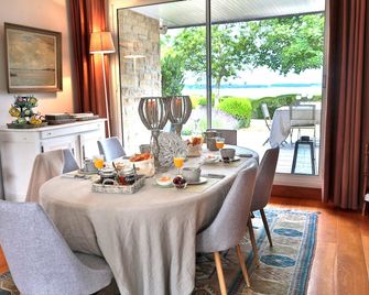 Rêves De Bord De Mer - Locmariaquer - Salle à manger