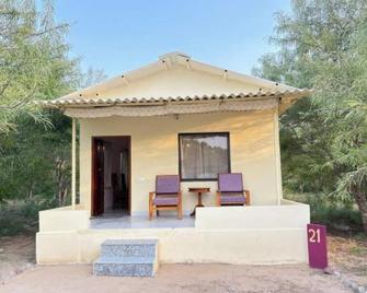 Atithi Luxury Resort - Pushkar - Patio