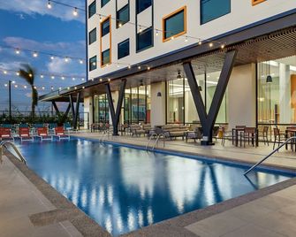 Hampton by Hilton Guanacaste Airport - Libéria - Piscina