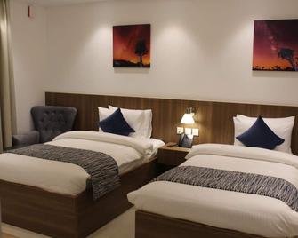 Duqm Express Hotel - Duqm - Bedroom