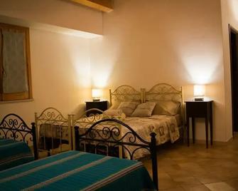 B&B ù canzu rooms - Avola - Ložnice