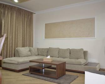 Casyana luxury apartment - Constanţa - Wohnzimmer