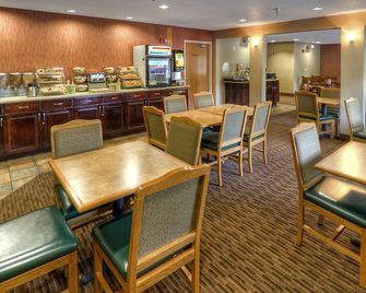 كواليتي إن آند سويتس توين فولز نورث - توين فولز - مطعم