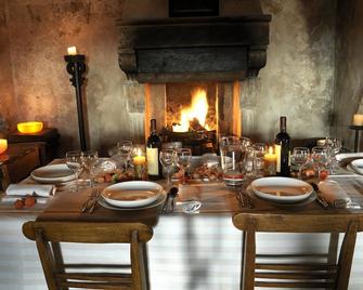 Sextantio Albergo Diffuso - Santo Stefano di Sessanio - Dining room