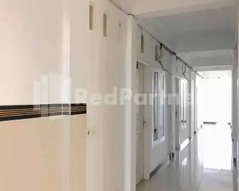 Hotel Gamary Redpartner Sidorejo - Pasuruan