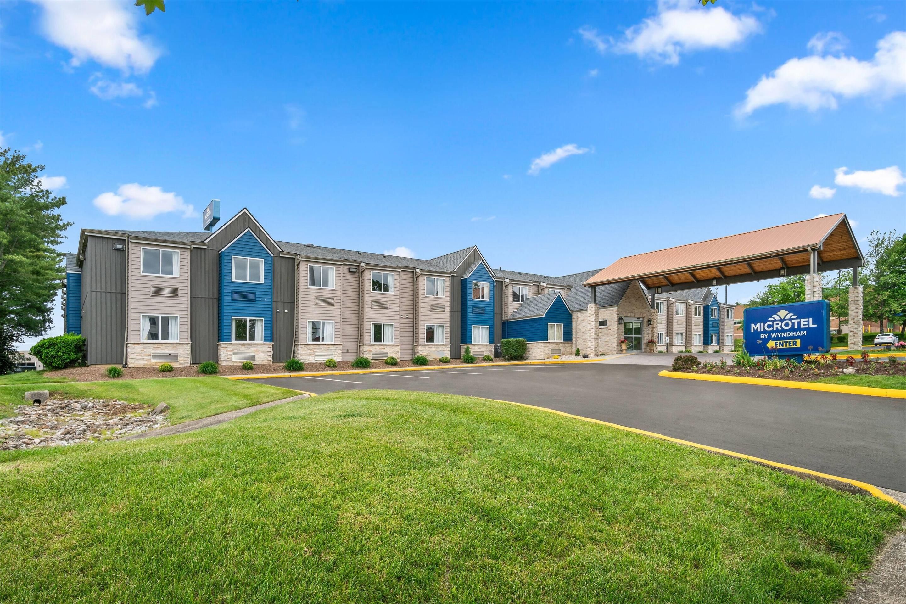 Microtel Inn & Suites by Wyndham Lexington