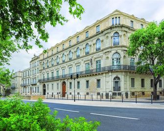 Appart'City Collection Nîmes Arènes - Nimes - Building