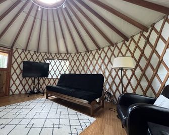 Yurt in Forest with Puget Sound View - Dry Camping - Vashon