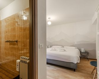 Hotel Dufour - Макуньяга