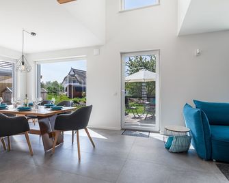 Holiday home Rügen-Relax with high-quality modern equipment in Bodden vicinity - Trent - Jídelna