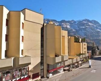 Haus Westend 1 - سانت موريتز - مبنى