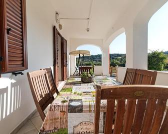 Affittacamere Casa del Sole - Cala Gonone - Balcón