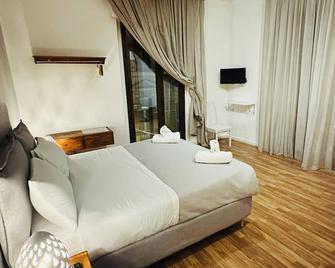 B&B Degli Artisti Suite - Lecce