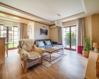 Rezydencja Sienkiewicza - Loftaffair - Zakopane - Living room