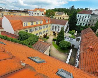 Hotel Magnolia - Roudnice nad Labem - Building