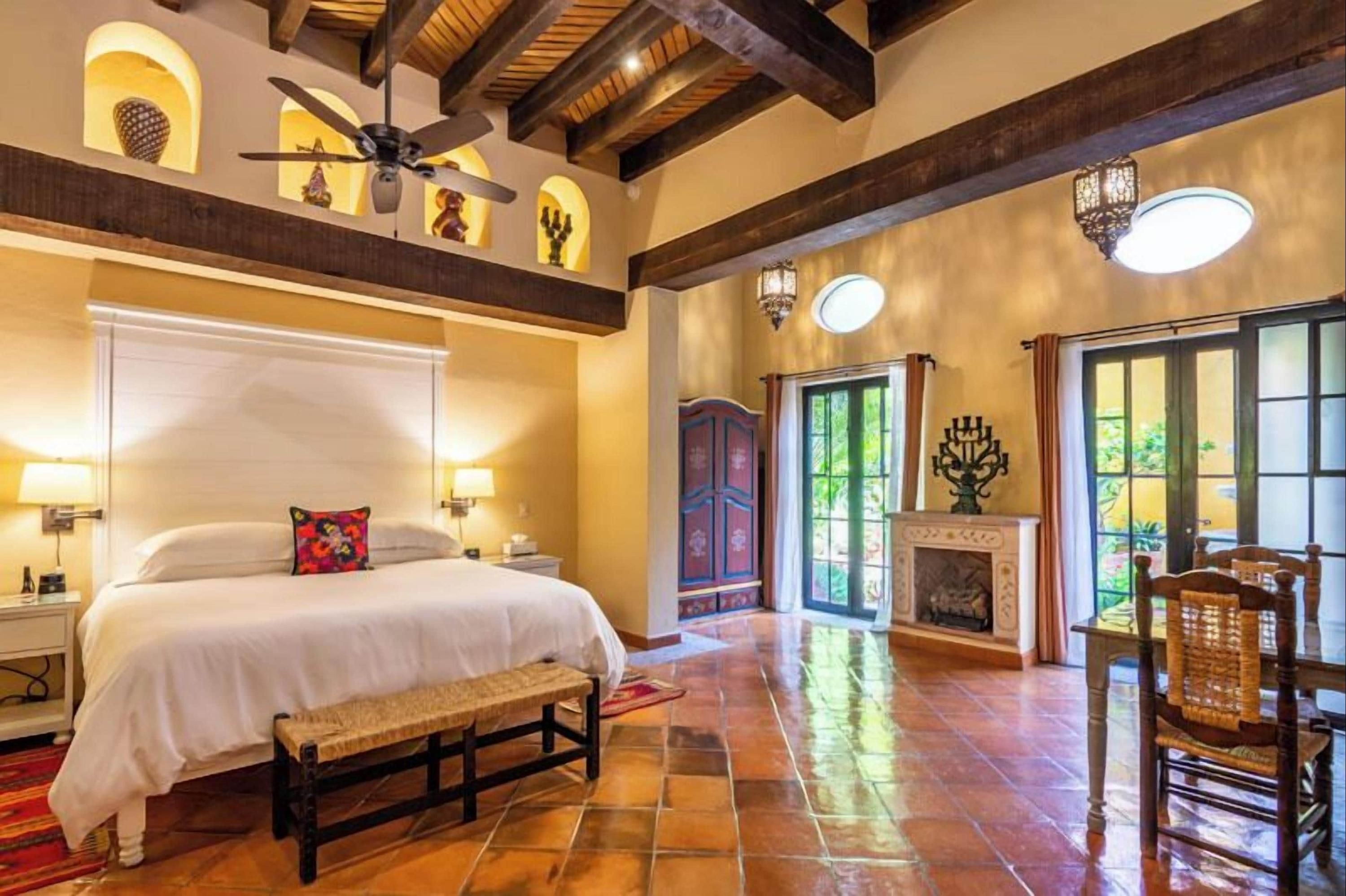 Antigua Capilla B&B - סן מיגל דה איינדה - חדר שינה