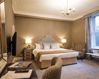 The Spa Hotel - Royal Tunbridge Wells - Bedroom