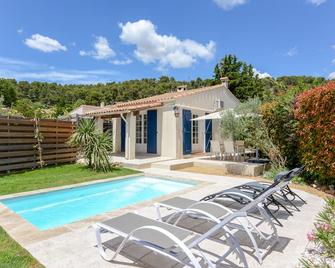 Air-conditioned villa with garden private pool - Bouc-Bel-Air - Piscine