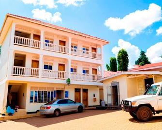 Kijungu Hill Hotel Hoima - Hoima - Edificio