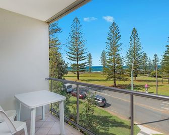Ocean Court 7, 13 Lord Street - Port Macquarie - Balcony