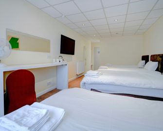 Cardiff Riverside Hotel by Belvilla - Cardiff - Habitación