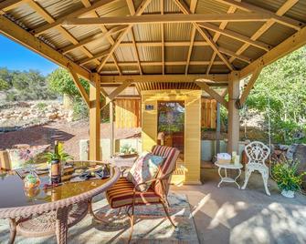 Vineyard Views and Sauna at Cornville Home! - Cottonwood - Patio