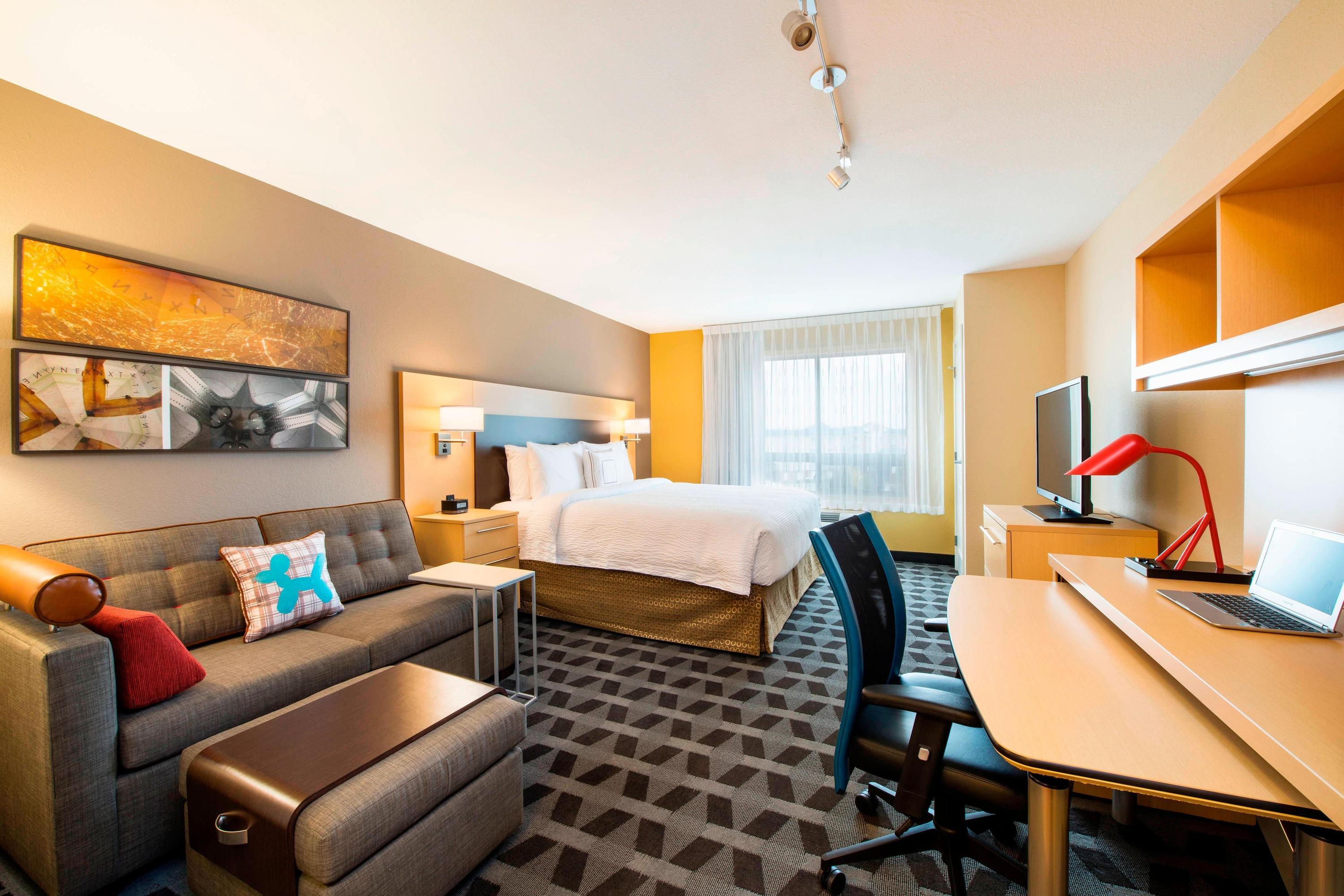 16 Best Hotels in Red Deer. Hotels from C$ 70/night - KAYAK