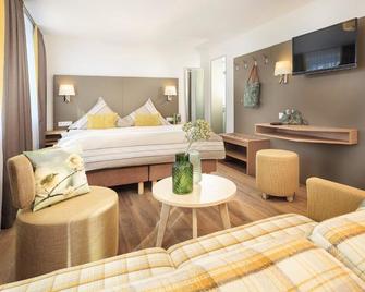 Hotel Gasthaus zum Zecher - Lindau - Bedroom