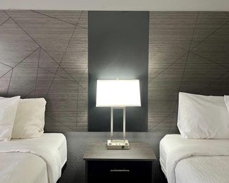 بايمونت باي ويندام إنديانابوليس ٔيربورت لينرست - انديانابوليس - غرفة نوم