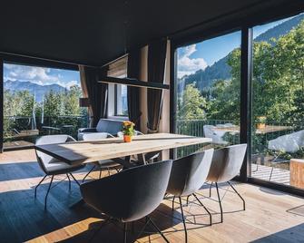 Fortuna View by we rent - Zell am See - Dining room